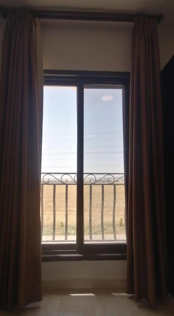 Tunaib Plaza Amman Chambre photo